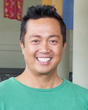 Onar Primitivo received a Staff Excellence Award for teamwork. 